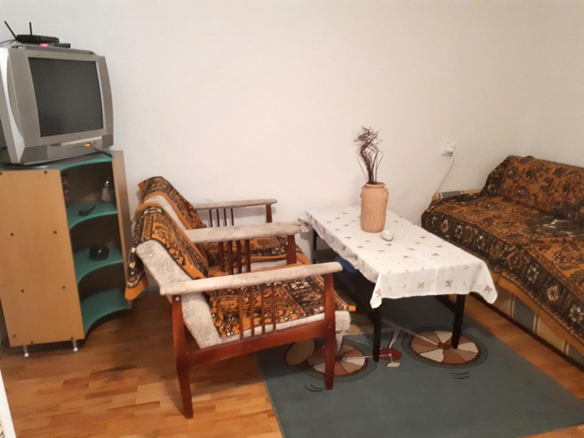 Edelweiss Hostel Štip Exteriör bild
